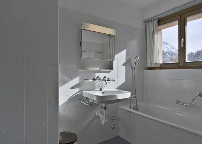 Chesa Charots - Celerina