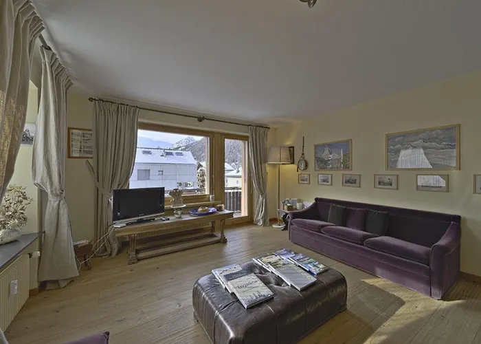 Chesa Charots - Celerina Appartement