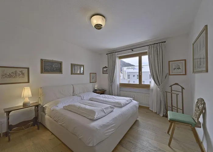 Chesa Charots - Celerina *